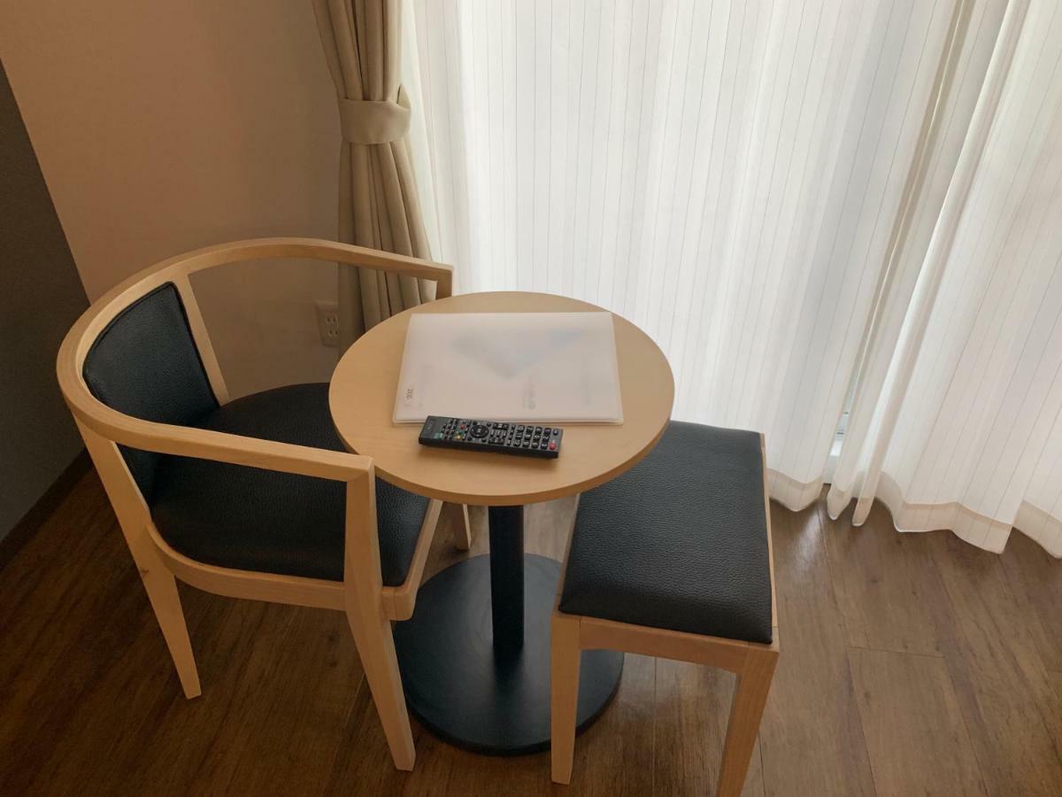 Mr.Kinjo Inn Tomigusuku Eksteriør billede